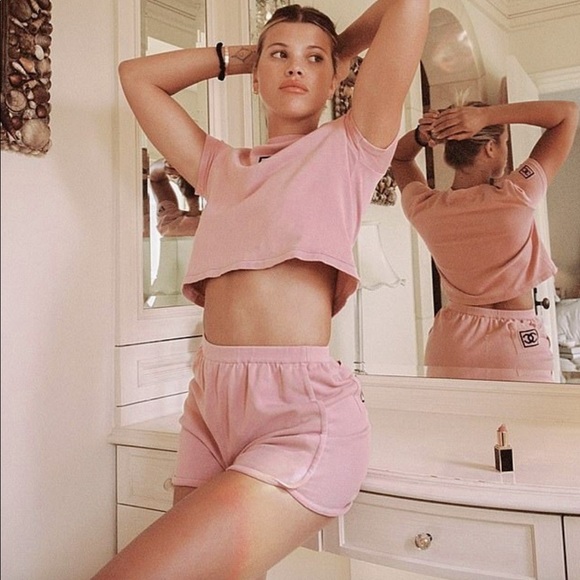 Chanel Identification Vintage 2003 Pink Black Knit Y2K CC Logo Top T-Shirt - Picture 14 of 15